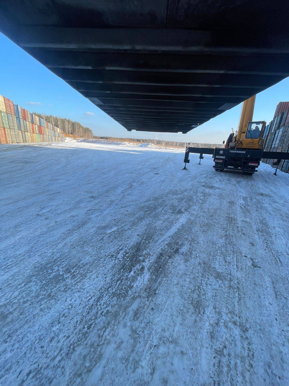 Морской контейнер TGHU0667006